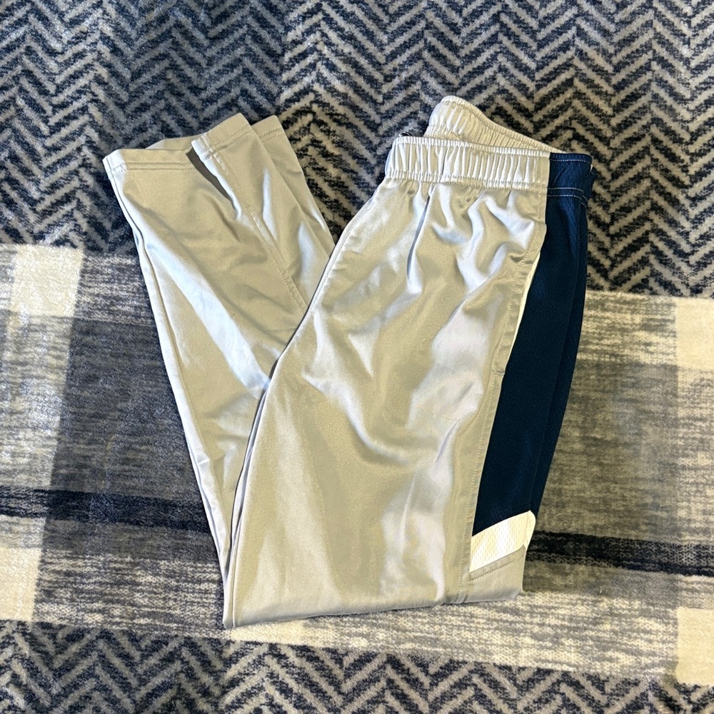 🦋Athletic Works Kids' Sweatpants in Gray and Navy